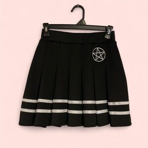 Spencer’s Black and White Skater Mini Skirt